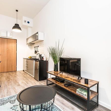 Apartament W Sercu Miasta Poznan Garbary 31 المظهر الخارجي الصورة